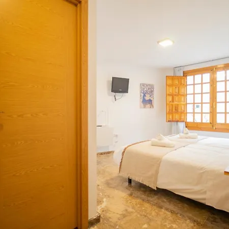 Homestay Carmen San Luis Albaicin,
