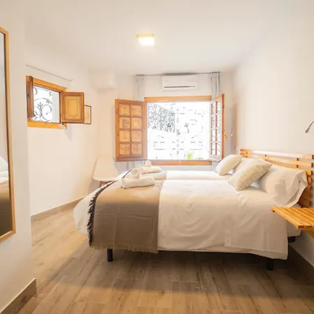 Carmen San Luis Albaicin, Homestay Granada